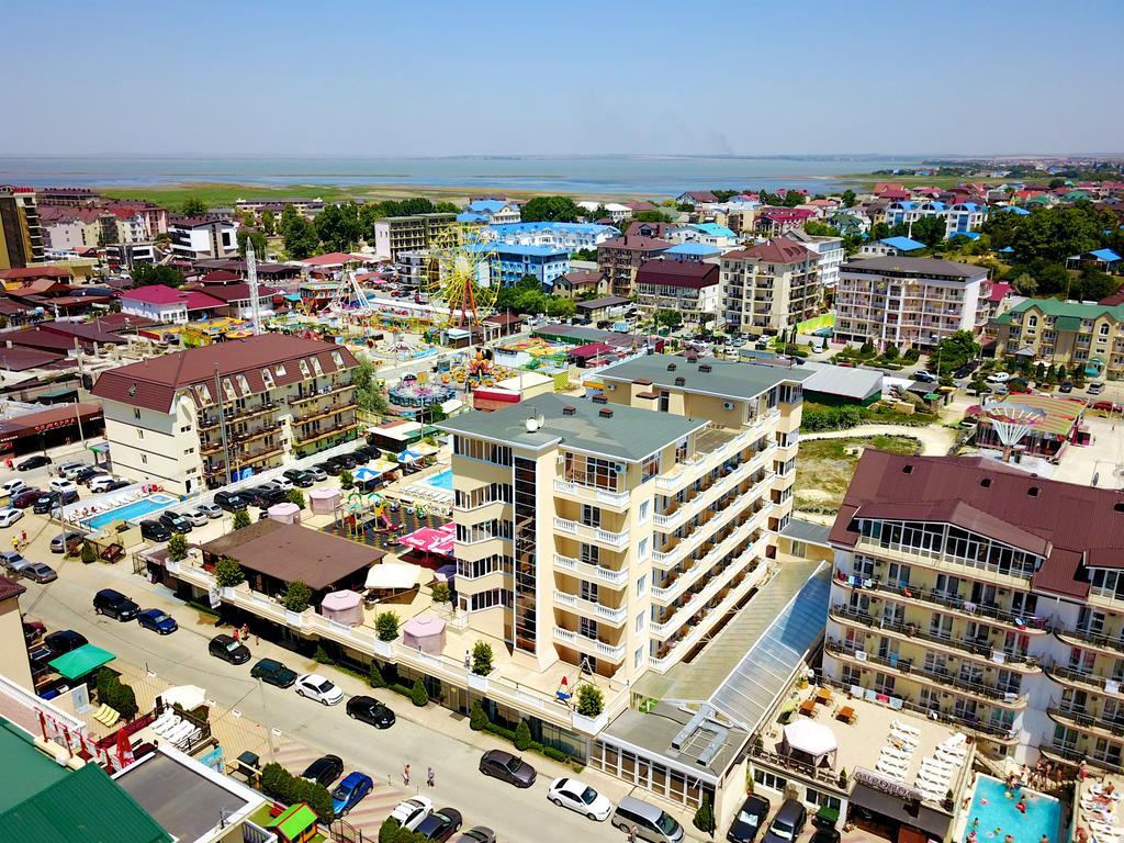 Hotel Imera Vityazevo Bagian luar foto